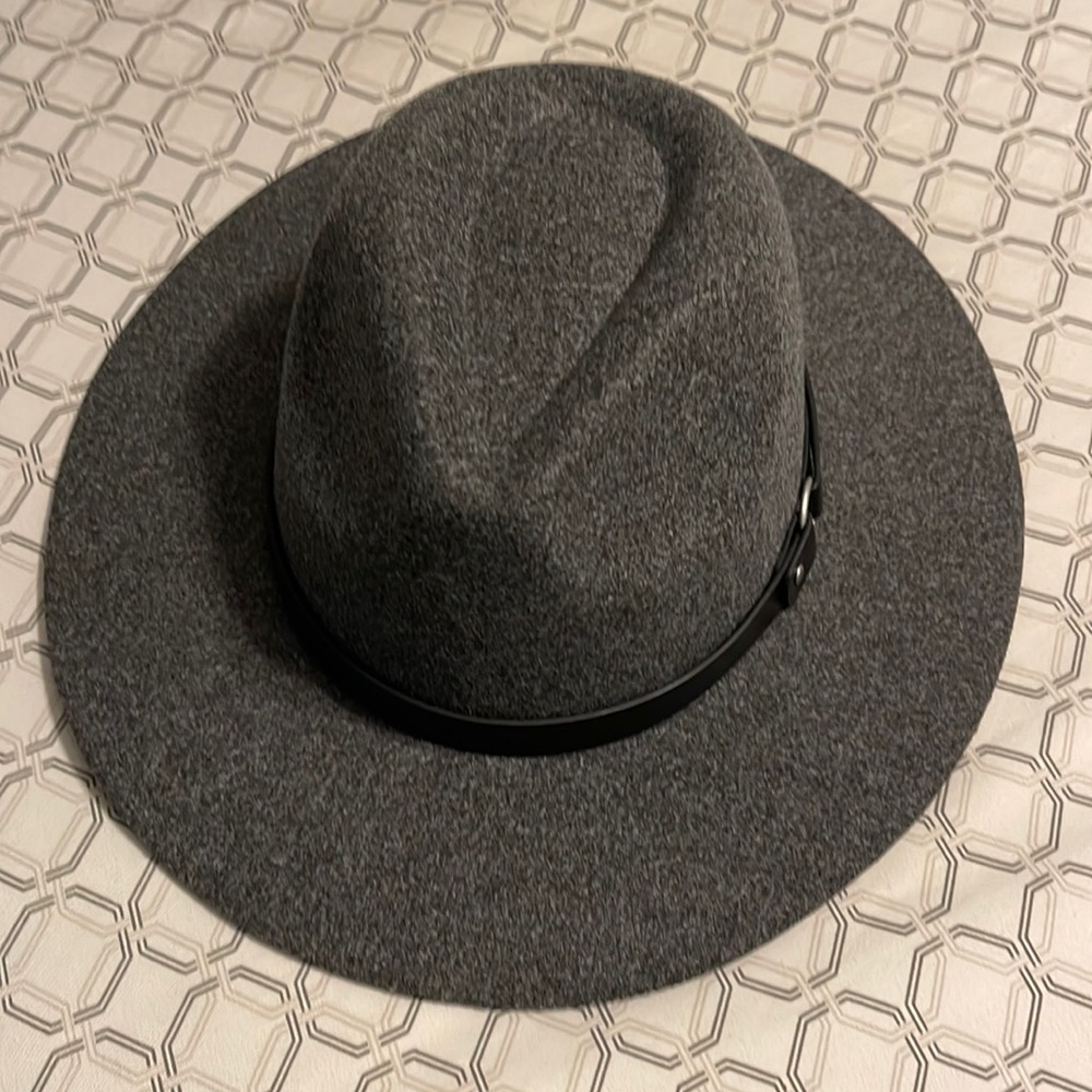 Ladies hat - modern witch 🧙
*Free Shipping!